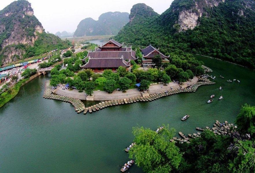 Tam Coc Lacasa Ninh Binh