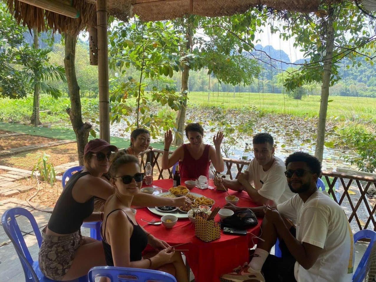 Tam Coc Lacasa *